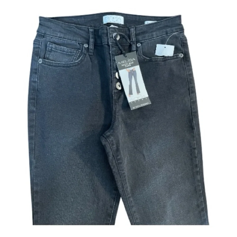 •Sofia Jeans by Sofía Vergara  Women's Black Flared Jeans - Picture 9 of 12